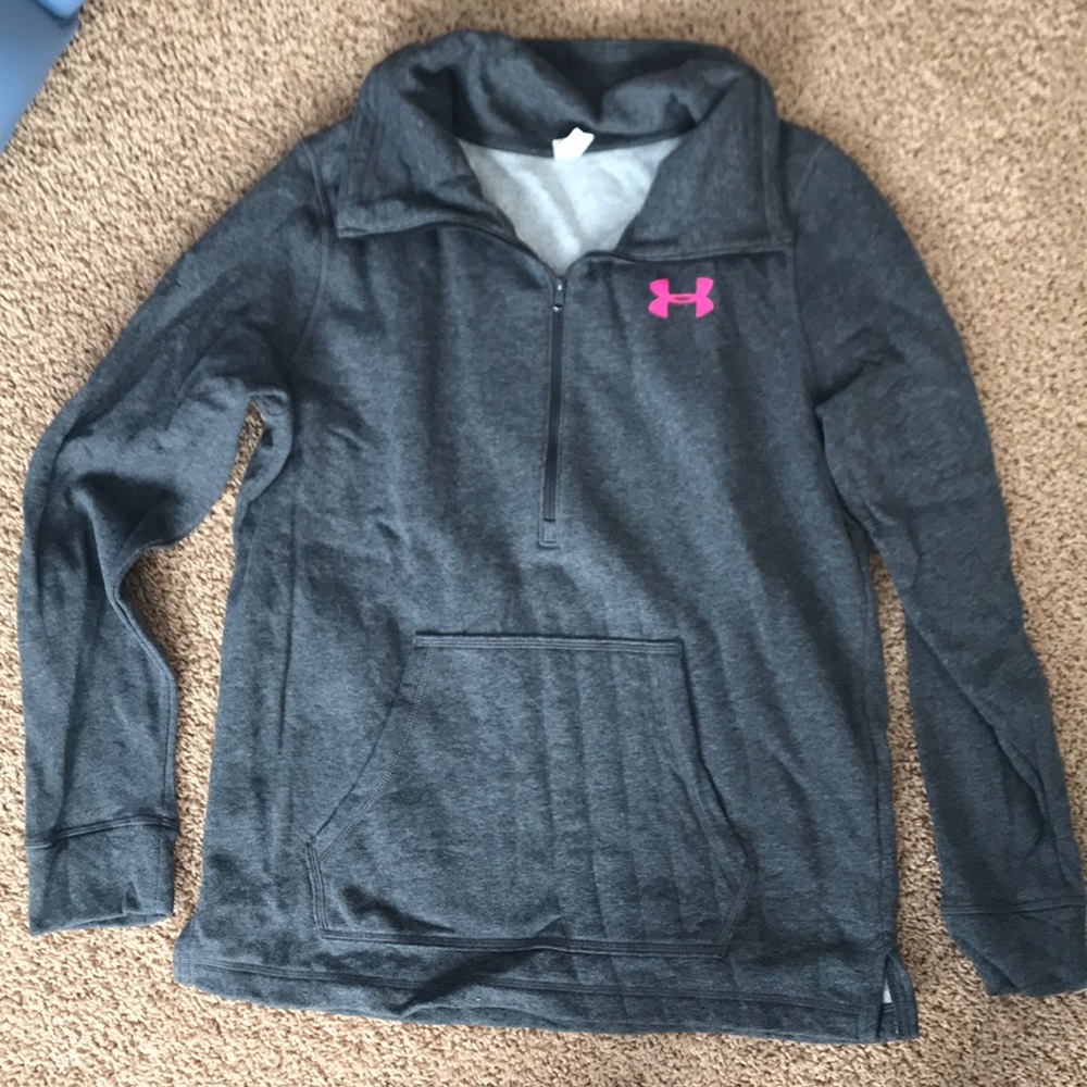 Under Armour Sweatshirt.